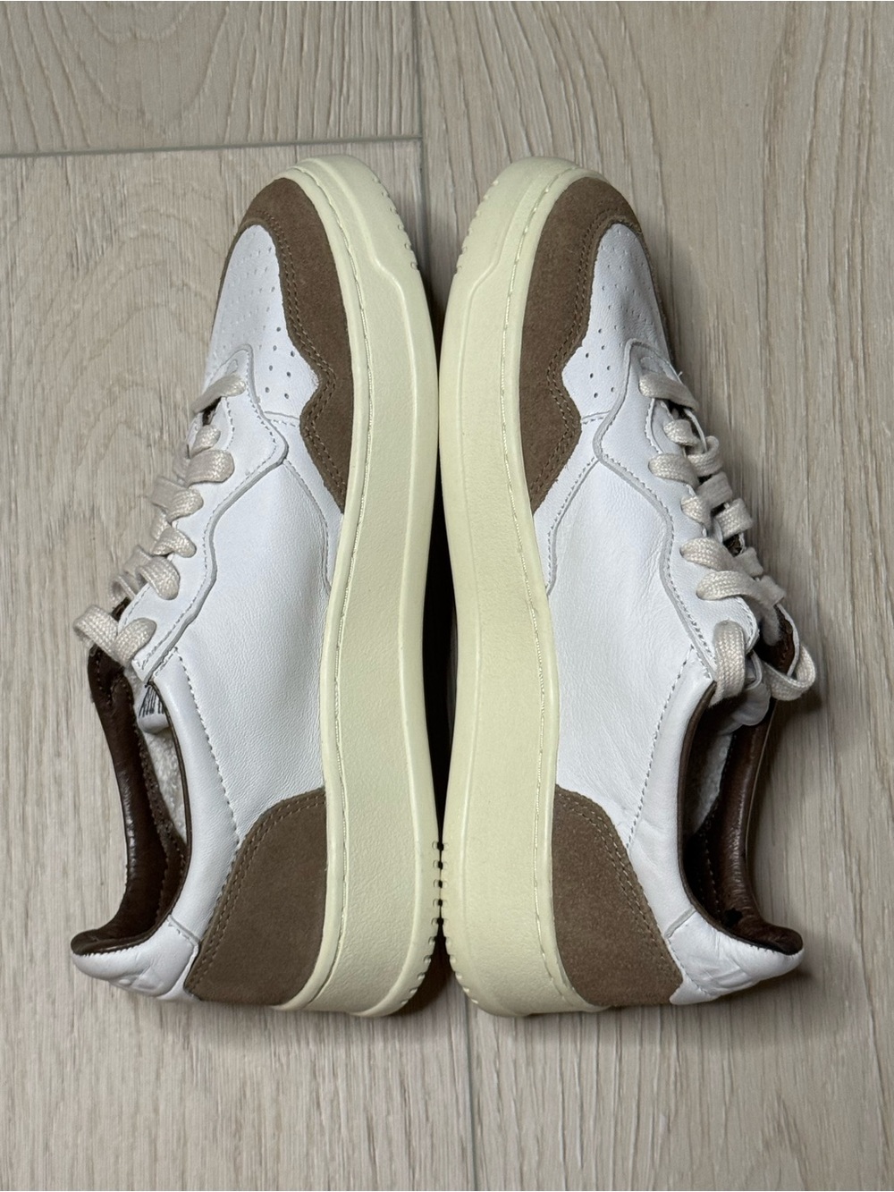 Autry Medalist Low White Taupe Leather Suede Retro Sneakers EU 38 US 8 - Picture 5 of 11